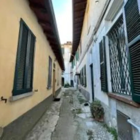 Como Lake Apartment Apartamento Como